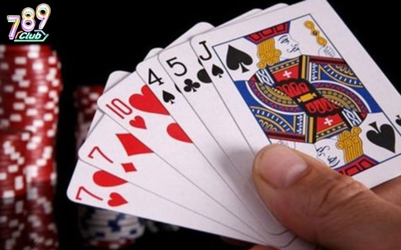 Giá trị bộ bài đều khác nhau